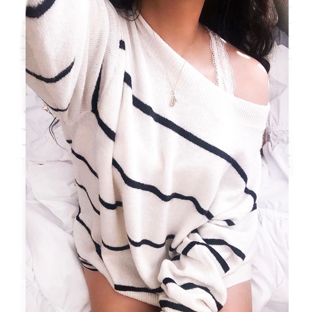 H&M Off-White & Black Off the Shoulder Sweater